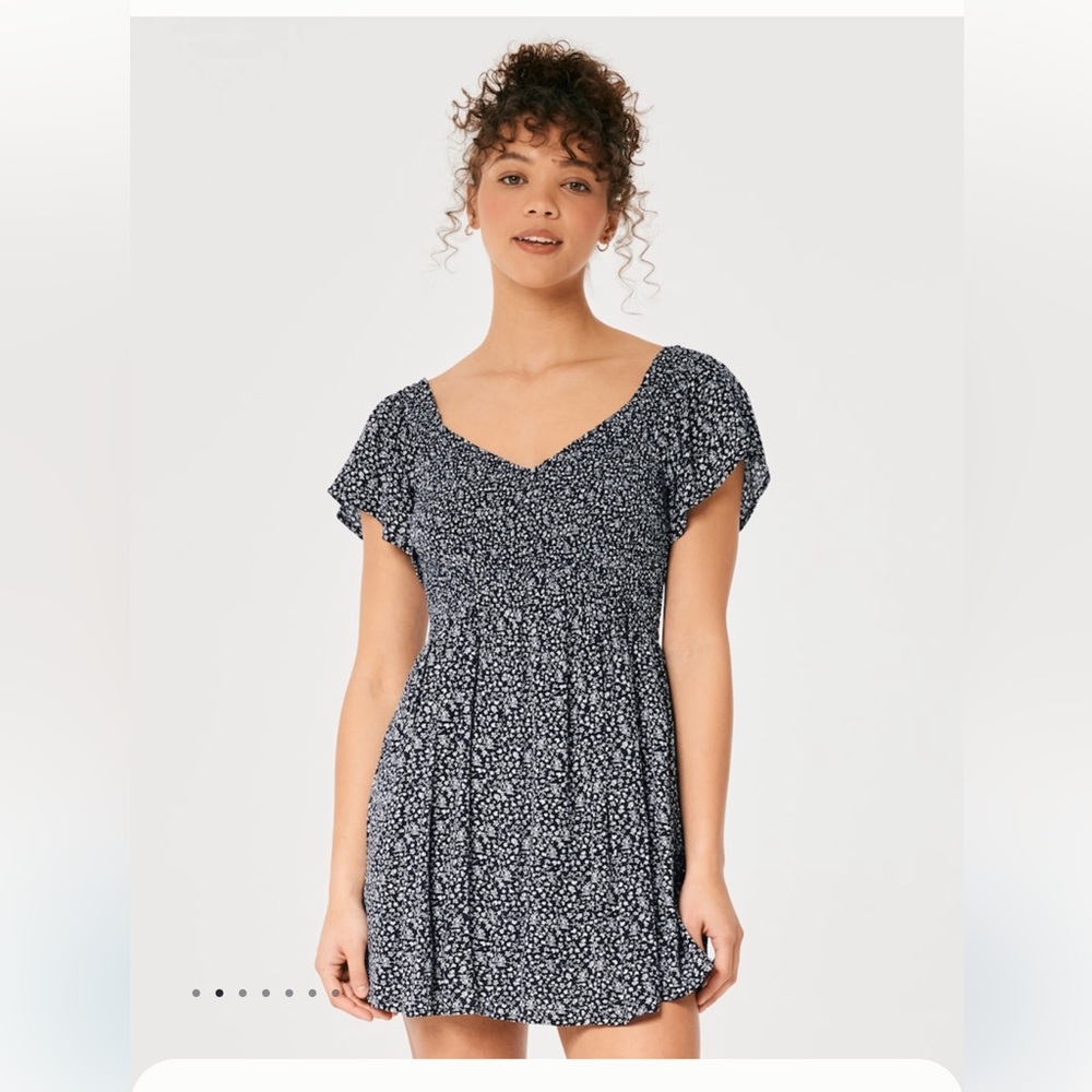 Hollister Flutter Sleeve Built in Shorts Dress